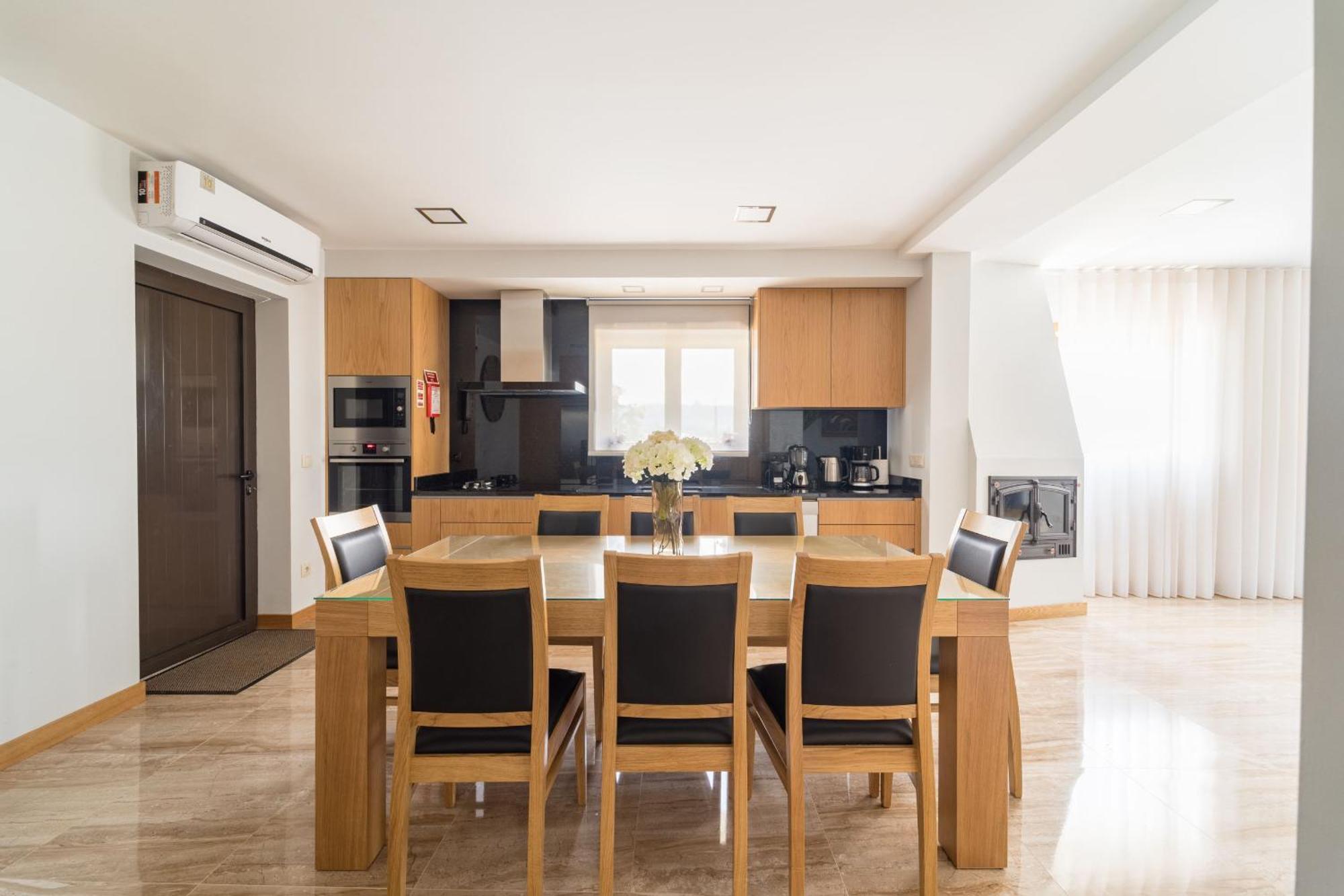 Casa De Eiro By House And People
