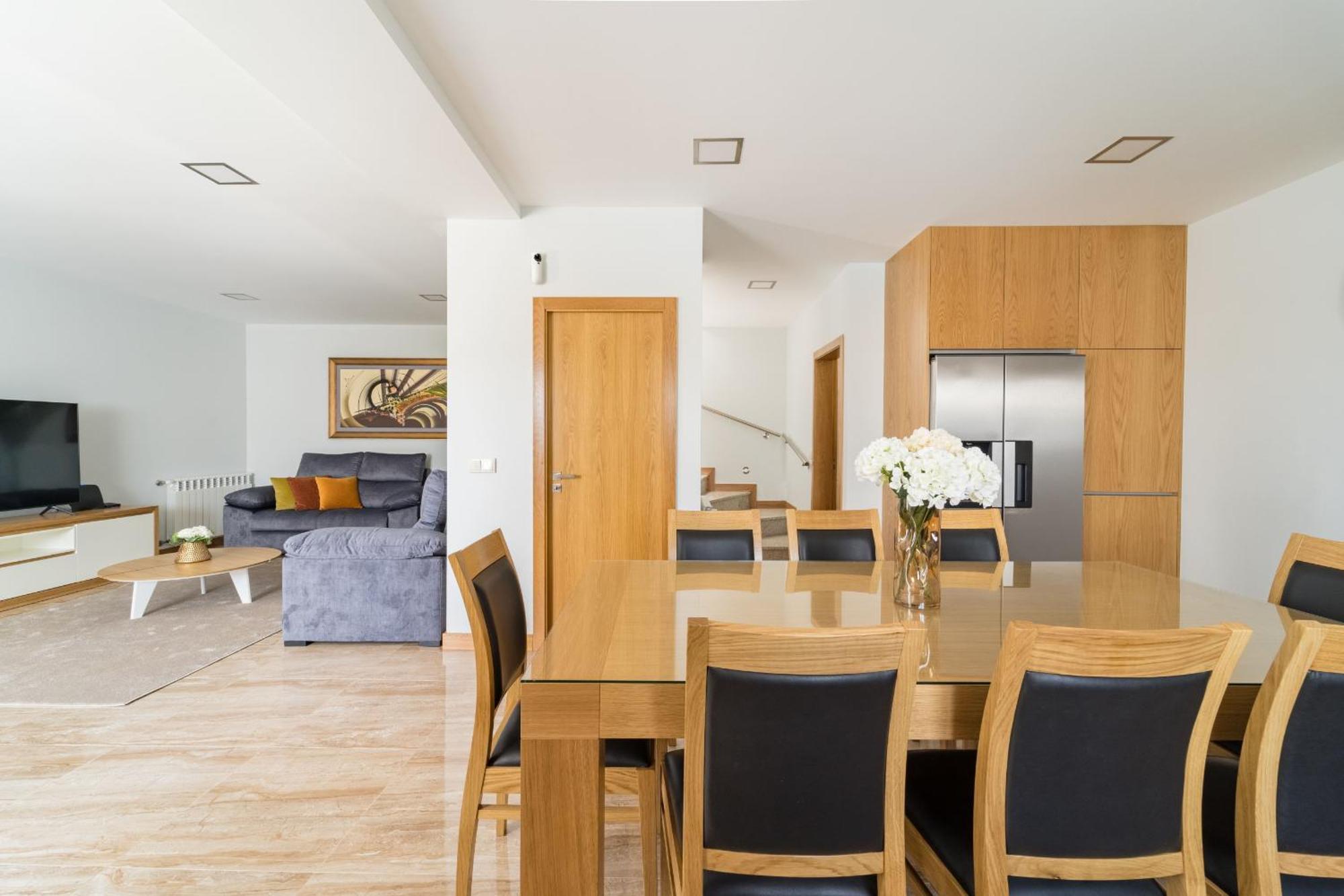 Casa De Eiro By House And People Barcelos