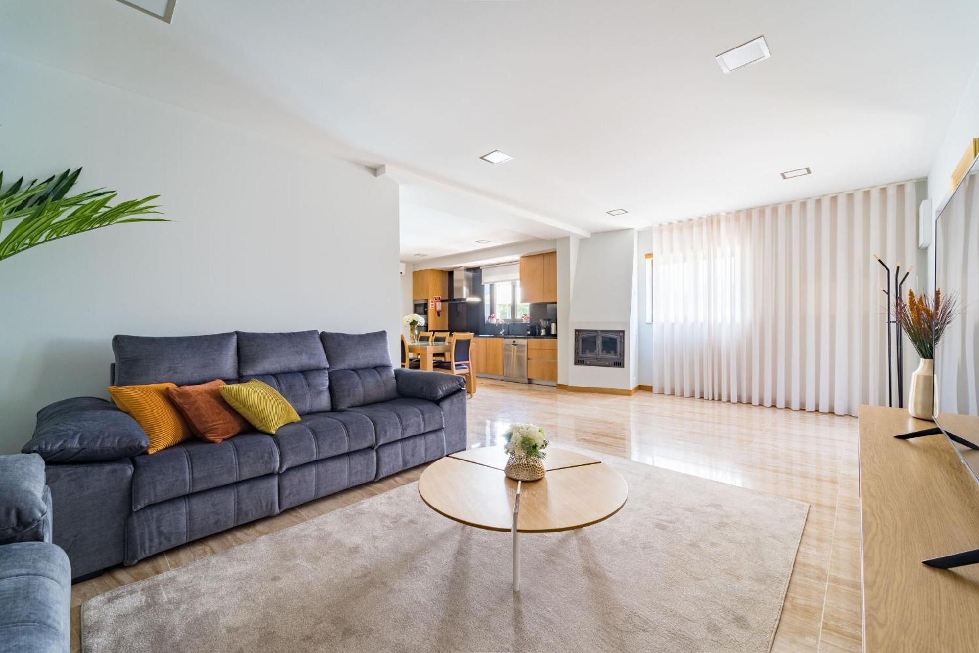 Casa De Eiro By House And People * Barcelos